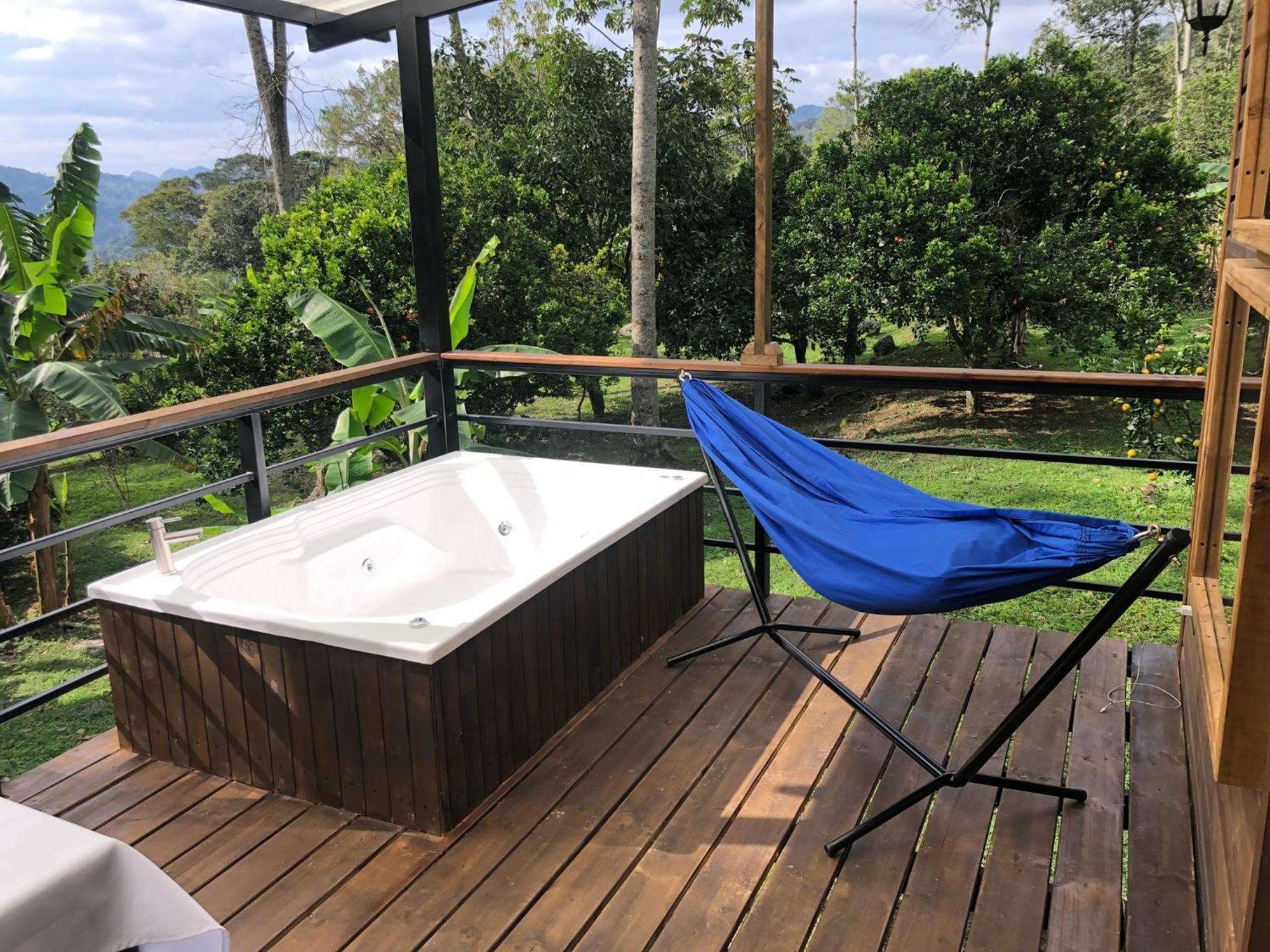 Tipo Glamping En Cafetera Con Zonas Verdes, Avistamiento De Aves, Paisaje Cafetero San Francisco (Cundinamarca)
