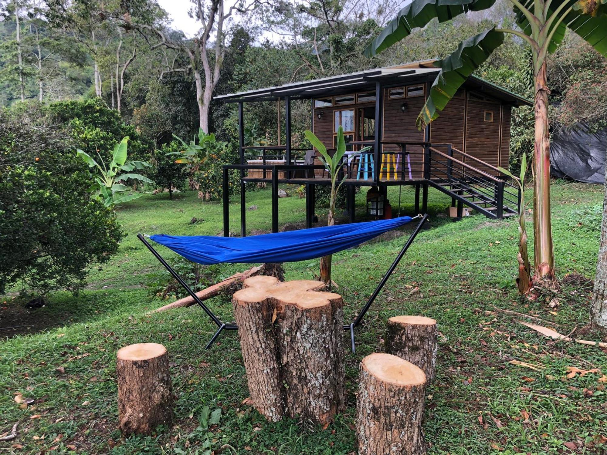 Chalet Tipo Glamping En Cafetera Con Zonas Verdes, Avistamiento De Aves, Paisaje Cafetero San Francisco (Cundinamarca)