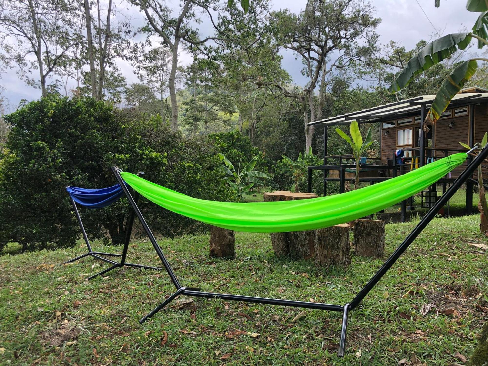 Tipo Glamping En Cafetera Con Zonas Verdes, Avistamiento De Aves, Paisaje Cafetero Chalet San Francisco (Cundinamarca)